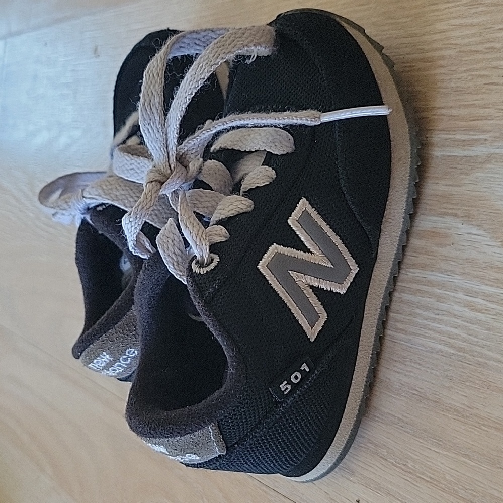Toddler new balance 501s size 6